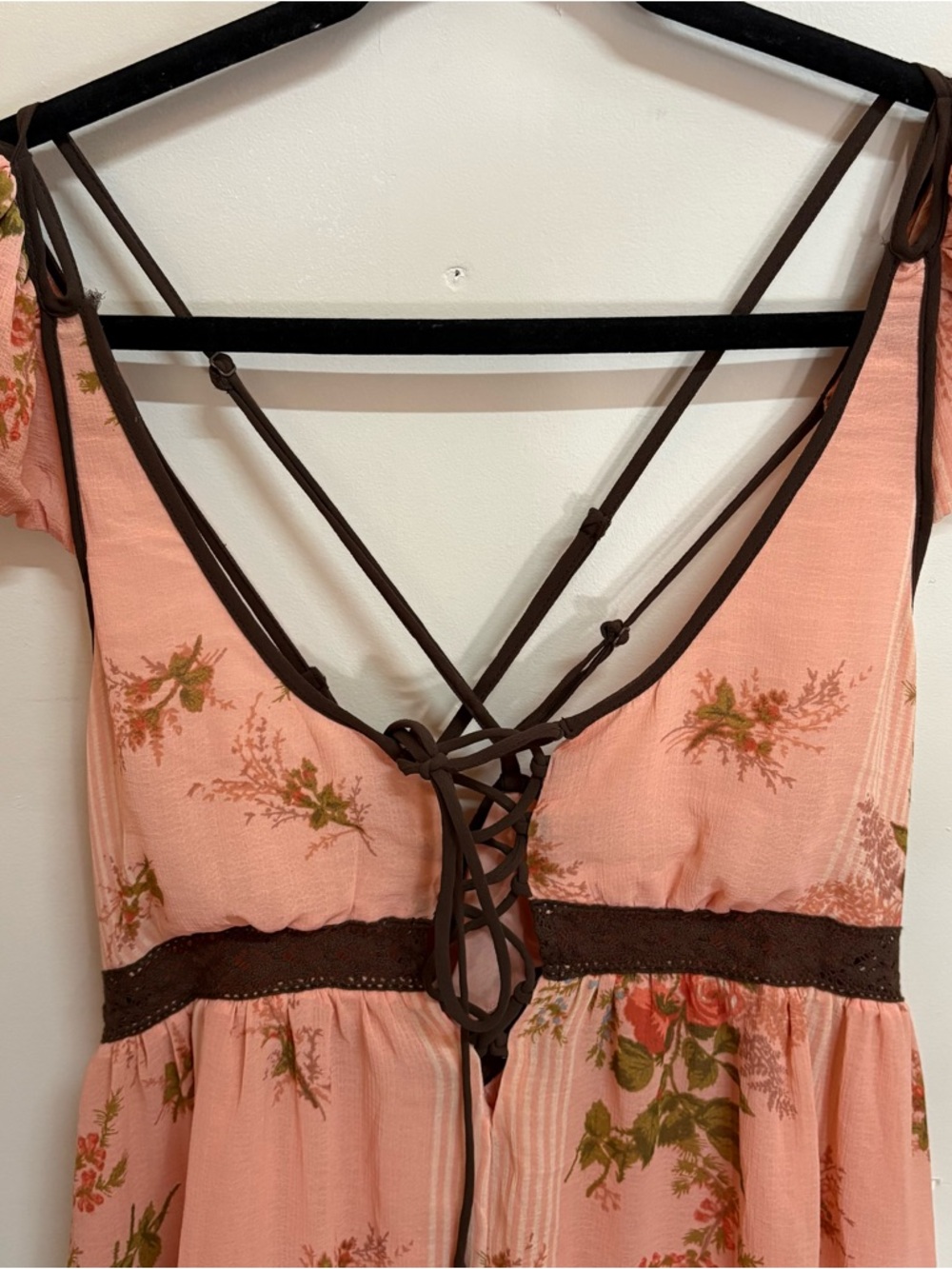 NEW Peach Floral Lace-Trim Mini Dress size L - Picture 6 of 12